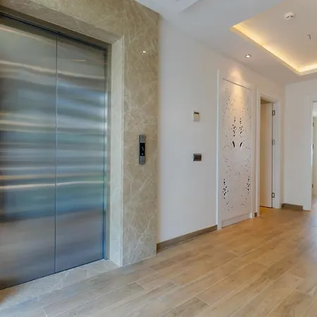 Elit Admiral D1 Apartment *